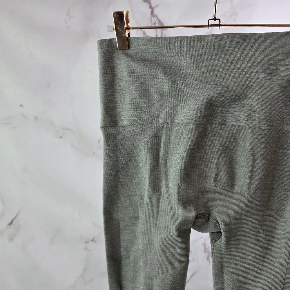 Blanqi Leggings Womens Small Gray Striped Maternity Everyday Belly Crop Seamless